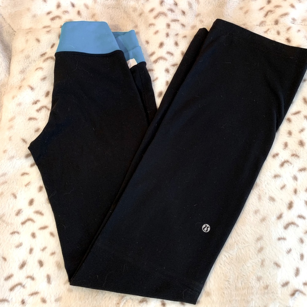 Lululemon yoga pants